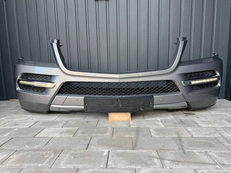 1648858825 Б/у Передній бампер (+накладка) Mercedes GL 164 (350 crdi 4matis) Мерседес 2011-2012 3119855052 фото