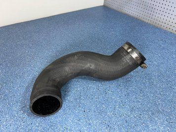 6C116C646CE Б/у Патрубок интеркулера Ford Transit TT9 2.2 TDCi 2006-2014 2747859349 фото