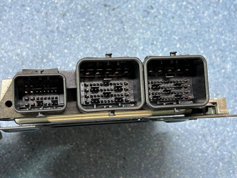 0261S06621/ 9676643580 Б/у Блок управления двигателем (ЕБУ) Bosch MED17.4.2 Peugeot 5008 / Пежо 5008 2009-2013 3242442416 фото