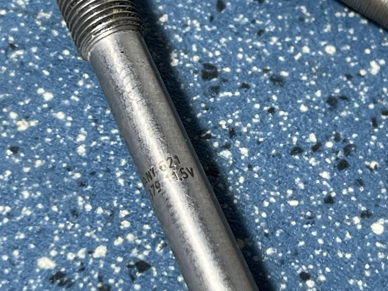 E2519226379 / GN003 Б/у Комплект свечей накаливания (накалу) Mercedes-Benz ML-Class W163 2.7 D/ Мерседес-Бенс В163 1997-2005 3188090036 фото