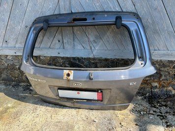 Уживані Кришка багажника (задня ляда) Kia Sorento 2.5 CRDi 140 к. с. / 103 кВт (D4CB) 2004-2007 2729505397 фото