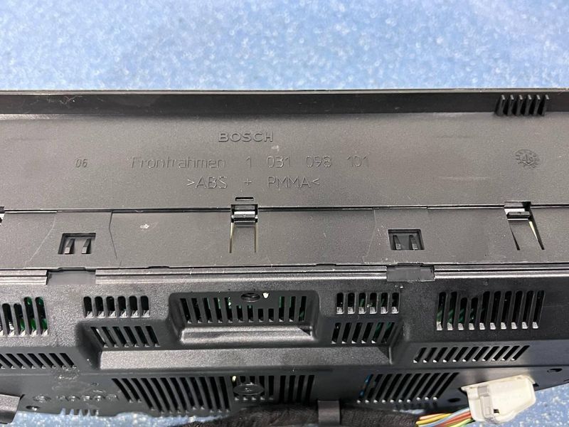 A1695404448 / A1695409511 / A1694421521 Б/у Панель приладів Mercedes-Benz W245 2005-2011 3012422009 фото