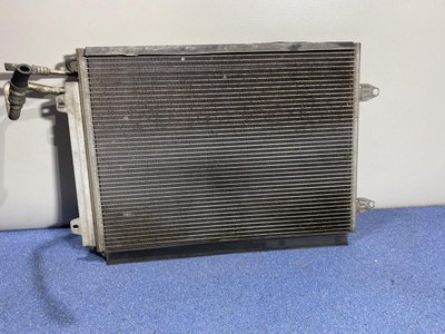 Радиатор кондиционера на Volkswagen Passat B6 1,9tdi 2053770670 фото