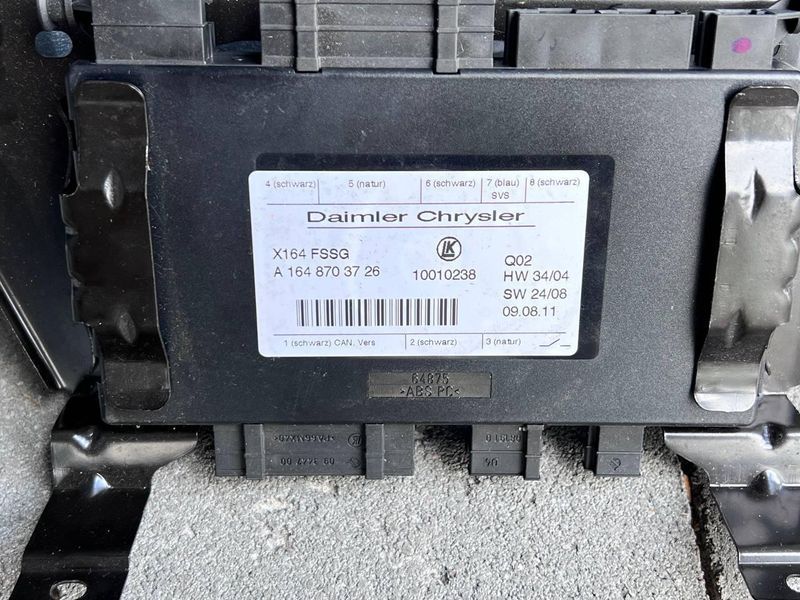 A1648703726 Б/у Блок управления сиденьем Mercedes GL 164 (350 crdi 4matis) Мерседес 2011-2012 3119781605 фото