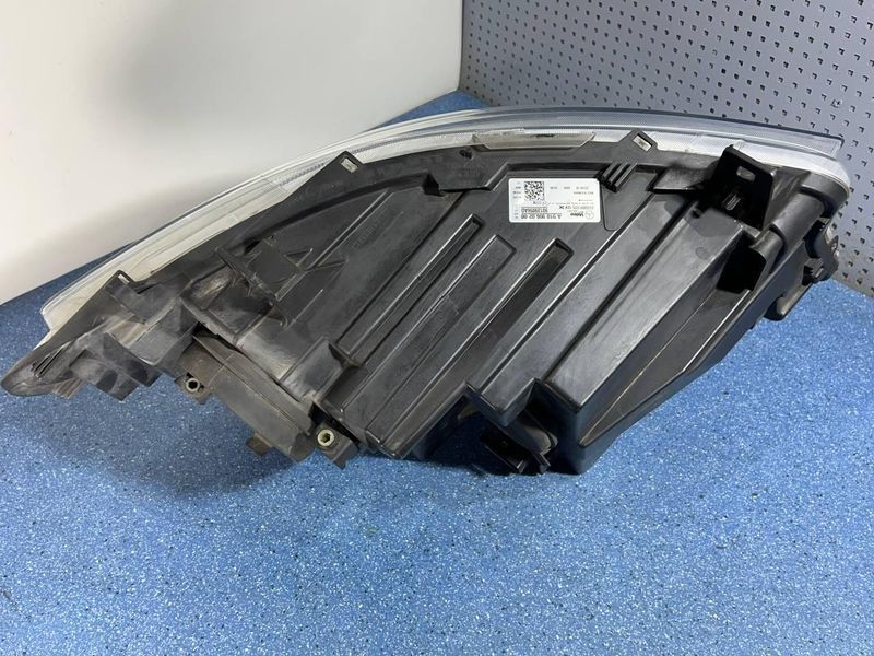 A9109060200 Б/у Фара передняя левая Mercedes Sprinter (Англ) W907 / W910 2018-2025 2829989073 фото