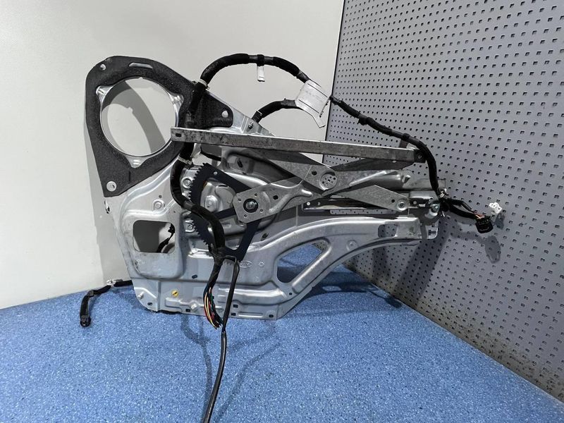 824801F000 Б/у Стеклоподъемник передний правый (механизм) Kia Sportage 2004-2010 2919372664 фото