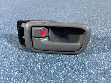 6920630150 Б/у Внутренняя дверная ручка левая Toyota RAV4 Тойота РАВ4 2001-2005 3199001970 фото