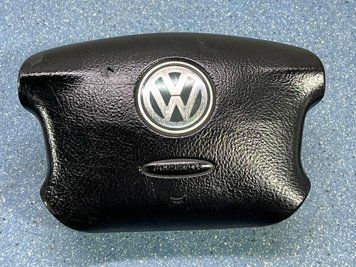3B0880201 Водительская подушка безопасности (Airbag) Volkswagen Passat B5 1.9 TDI 1996-2005 3214412919 фото