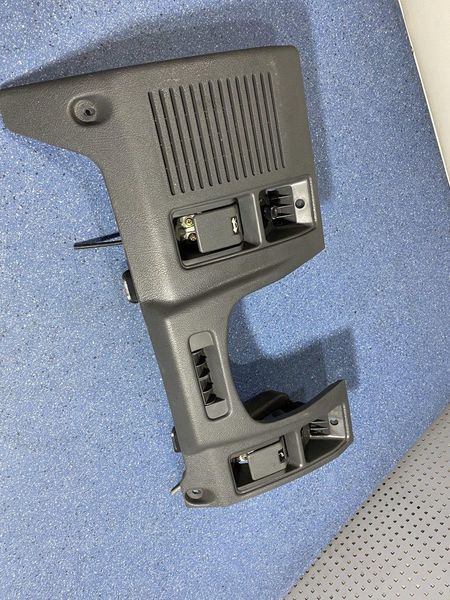 Накладка торпедо под рулевой колонкой Mitsubishi Pajero 2 MB652131 2245807769 фото