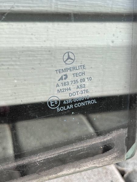 A1637350910 Б/у Стекло левых дверей зад Mercedes-Benz ML W163 (270) 1998-2005 2962220678 фото