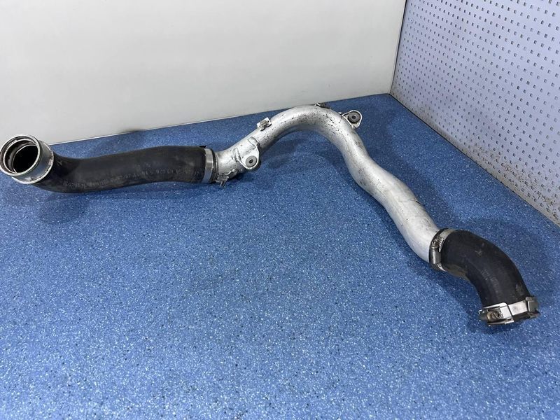 1K0145828C / 1K0145762T Б/у Шланг (патрубок) інтеркулера Volkswagen Golf 5 / Вольксваген Гольф 5 2008-2013 3074608850 фото