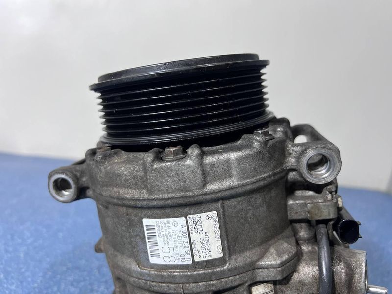 A0022305811 Б/у Компрессор кондиционера Denso (модель 7SEU17C) Mercedes GL 164 (350 crdi 4matis) Мерседес 2011-2012 3129631189 фото