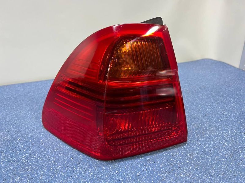 63217160061 Б/у Задний левый внешний фонарь BMW 3 (E90/E91) 2005&ndash;2011 3214425159 фото