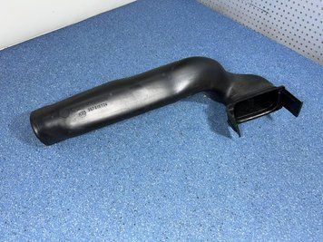 357819724 Б/у Воздуховод (воздушный шланг) Volkswagen Passat B4 1.9D 1993-1997 2672900036 фото