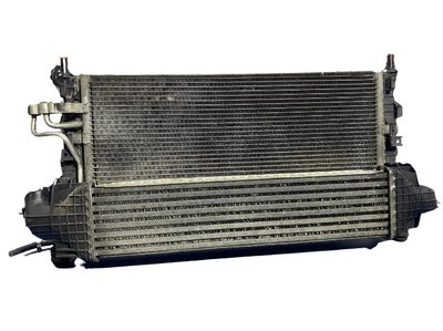 Радиаторы двигателя всборе Ford Focus MK2 1.6tdi (08-11) 3m5h8005 / 3m5h9l440ae / фото