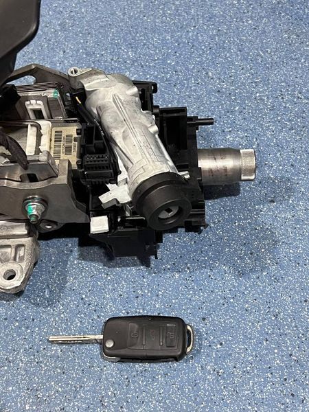 1K0971616D / 1K1419502AB / 1K0905865 Б/у Колонка рулевая (комплект) Volkswagen Golf 5 / Вольксваген Гольф 5 2008-2013 3039643516 фото