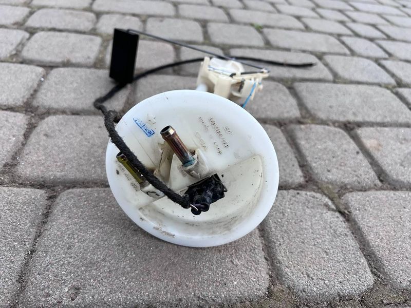 7M0919183A / 824031071 Б/у Датчик уровня топлива в топливном баке Volkswagen Sharan I / Вольксваген Шаран I (1995 - 2010) 3049713186 фото