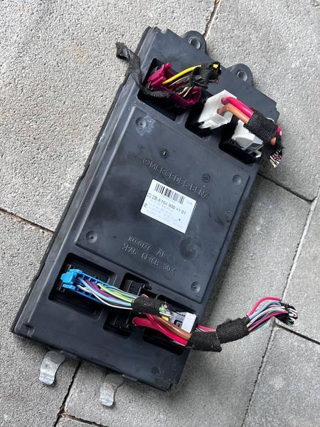 A1649004101 Б/у Передній блок управління SAM (Signal Acquisition Module) Mercedes GL 164 (350 crdi 4matis) Мерседес 2011-2012 3137435614 фото