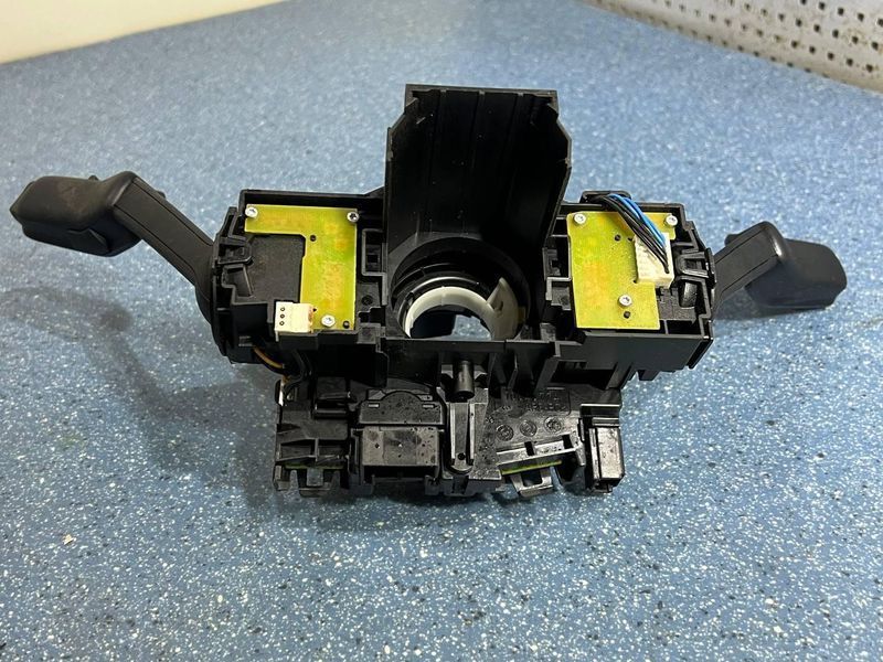 5Q0953507GB / 5Q0963649F Б/у Подрулевый переключатель в сборе Volkswagen Golf VII (2012-2020) 2900652936 фото