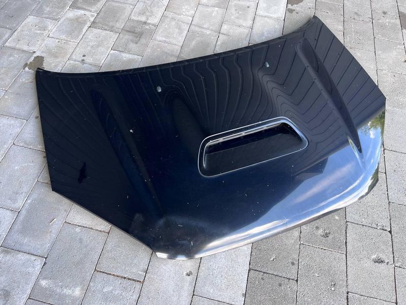 7456720261 Б/у Капот (с воздухозаборником для охлаждения двигателя) Toyota RAV4 Тойота РОВ4 2001-2005 3118623537 фото