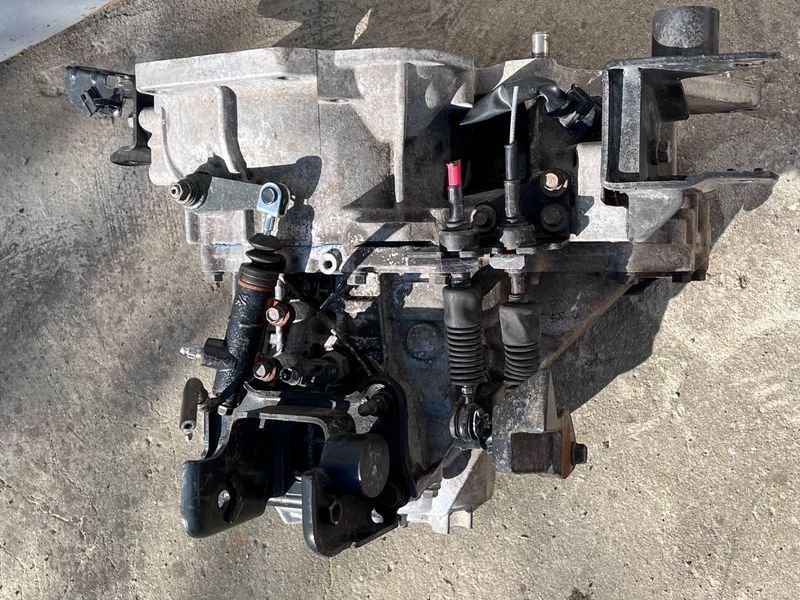 Б/у Коробка передач Kia Sportage // Кіа Спортейдж JMB 4wd 4\4 16v 2.0 бензин 2004-2010 3099216263 фото