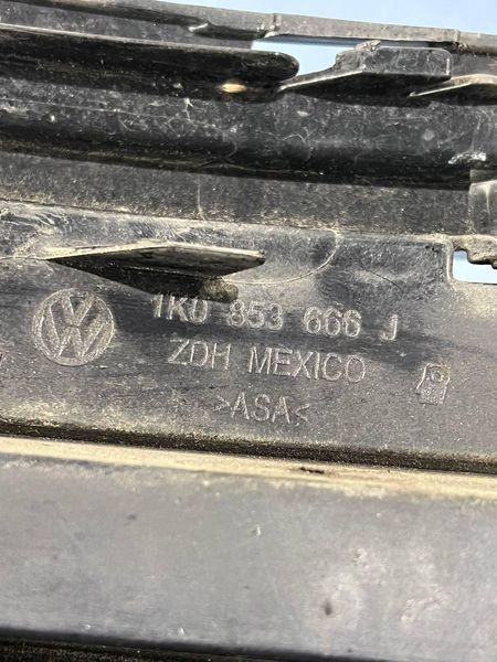 1K0853666J Б/у Решітка бампера переднього права Volkswagen Golf 5 2008-2013 2999230113 фото