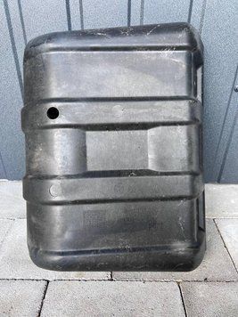 A1646190138 Б/у Захисна кришка ресивера пневмопідвіски Mercedes GL 164 (350 crdi 4matis) Мерседес 2011-2012 3137490775 фото