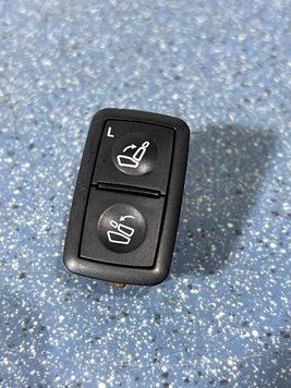 A1648706810 Б/у Кнопка приводу складання сидіння задня ліва Mercedes GL 164 (350 crdi 4matis) Мерседес 2011-2012 3127525854 фото