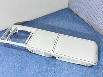 1T0868403 Б/у Бардачок обшивки стелі Volkswagen Touran I / Вольксваген Тоуран I (2003-2010) 3037015381 фото