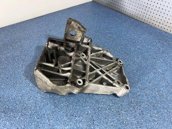 038260885C Б/у Кронштейн компресора кондиціонера Volkswagen Passat B5 1.9 TDI 1996-2005 2791675710 фото