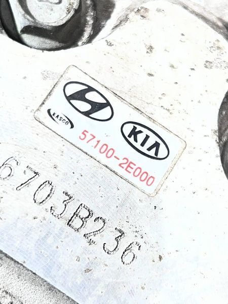 571002E000 Б/у Насос гидроусилителя руля ГУР Kia Sportage 2004-2010 2924272437 фото