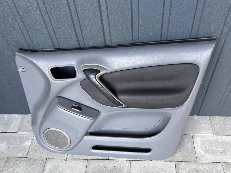 67777X1B02 Б/у Дверная клетка (ошивка передней правой двери) Toyota RAV4 Тойота РАС4 2001-2005 3139611809 фото