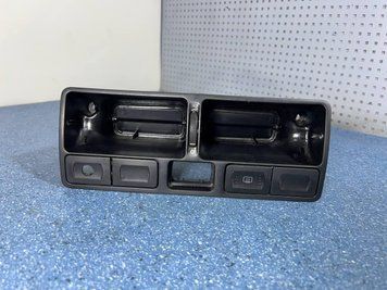 1J0819728C / 1J0819736C Дефлектор обдува салону центральний Volkswagen Golf 4 1.9 SDI 1999-2004 2754780179 фото