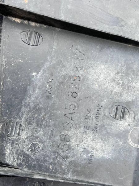 3A5825217 Б/у Захист днища кузова Volkswagen Passat B4 / Вольксваген Пассат Б4 (1993-1996) 3046817616 фото