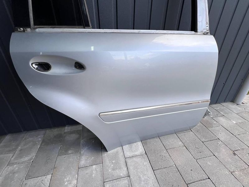 Б/в Дверь задние правые (цвет C775) Mercedes GL 164 (350 crdi 4matis) Мерседес 2011-2012 3119808856 фото