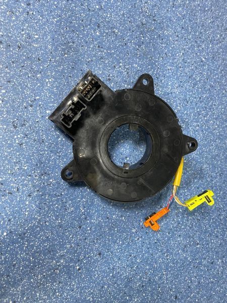 KD4566CS0A Подрулевой шлейф Airbag (шлейф руля) Mazda 6 2002 - 2008 2624131392 фото