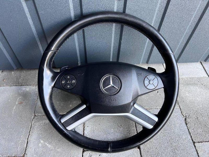 Б/у Мультифункціональне кермо (у зборі з подушкою безпеки) Mercedes GL 164 (350 crdi 4matis) Мерседес 2011-2012 3133616700 фото