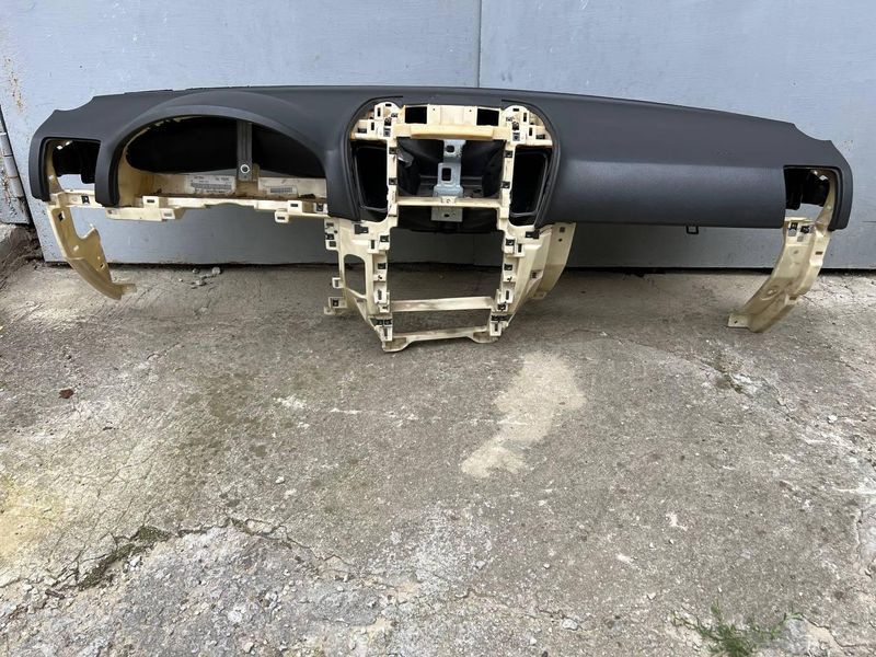 847103e010cq (569203e000) Б/у Торпедо под Airbag (+Подушка безопасности) Kia Sorento 2.5 CRDi 2004-2007 2696834931 фото