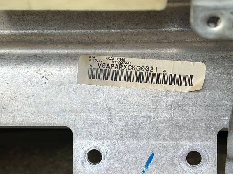 847103e010cq (569203e000) Б/у Торпедо под Airbag (+Подушка безопасности) Kia Sorento 2.5 CRDi 2004-2007 2696834931 фото