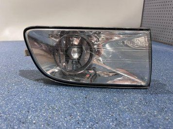4SHX15K201A/1Z0941700 Б/у Фара противотуманная правая Skoda Octavia A5 (2004-2013) 3012305943 фото