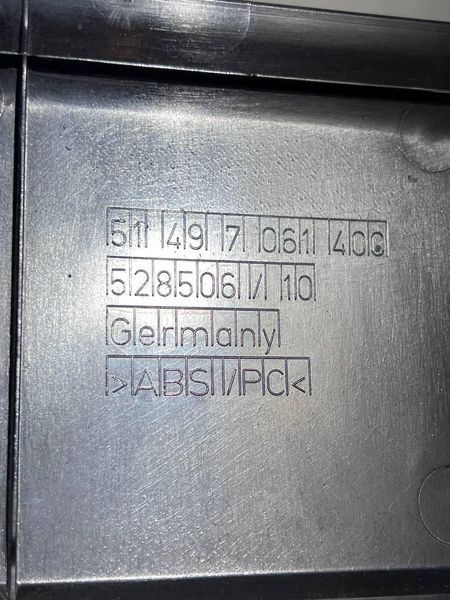 51497061400 Б/у Накладка кришки багажника BMW 5 (E60/E61) / БМВ 5 (E60/E61) 2004&ndash;2010 3039752053 фото