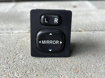 8487008010 / 769746B Б/у Блок управління дзеркалами Toyota RAV4 Тойота РАВ4 2001-2005 3166498136 фото